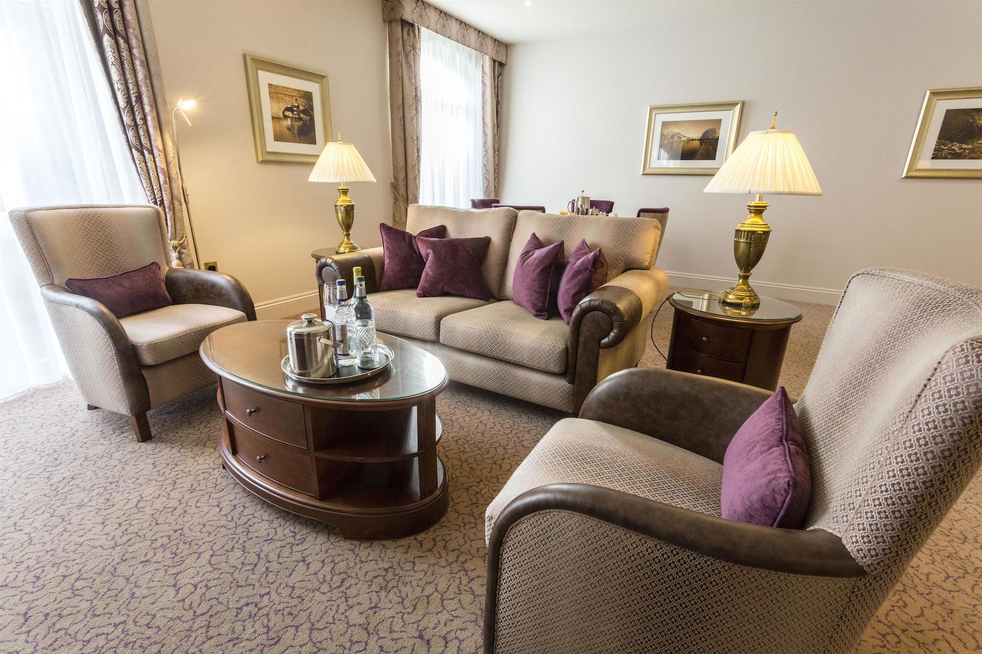 Swan's Nest Hotel 4*