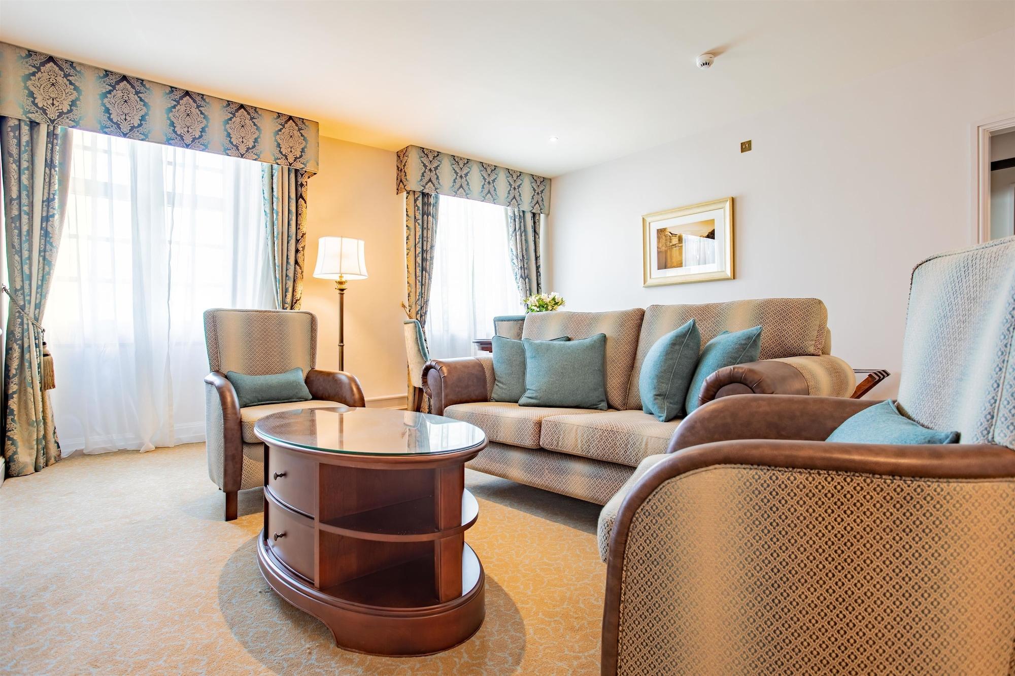 Hotel Swan's Nest 4*