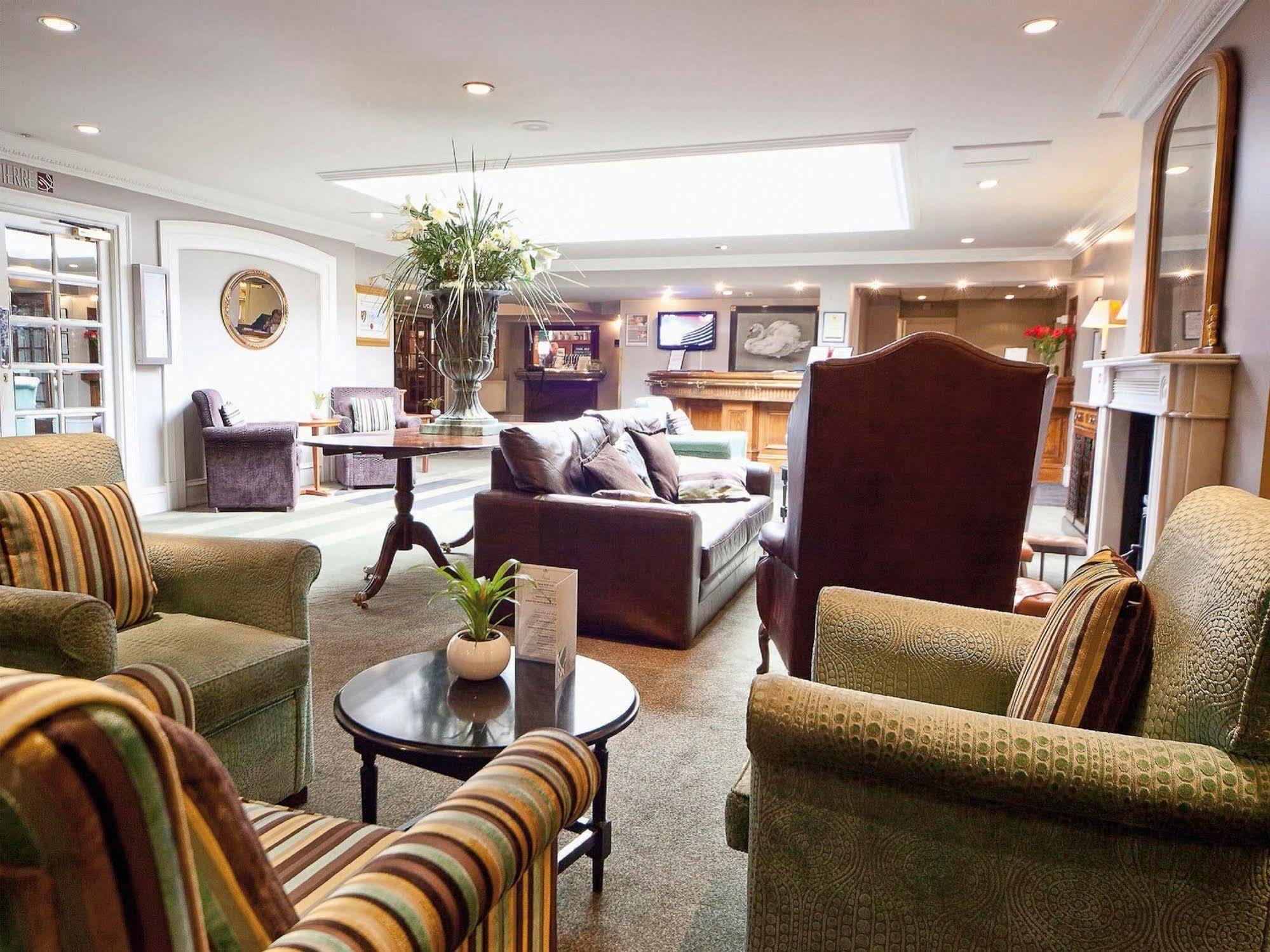 Hotel Swan's Nest